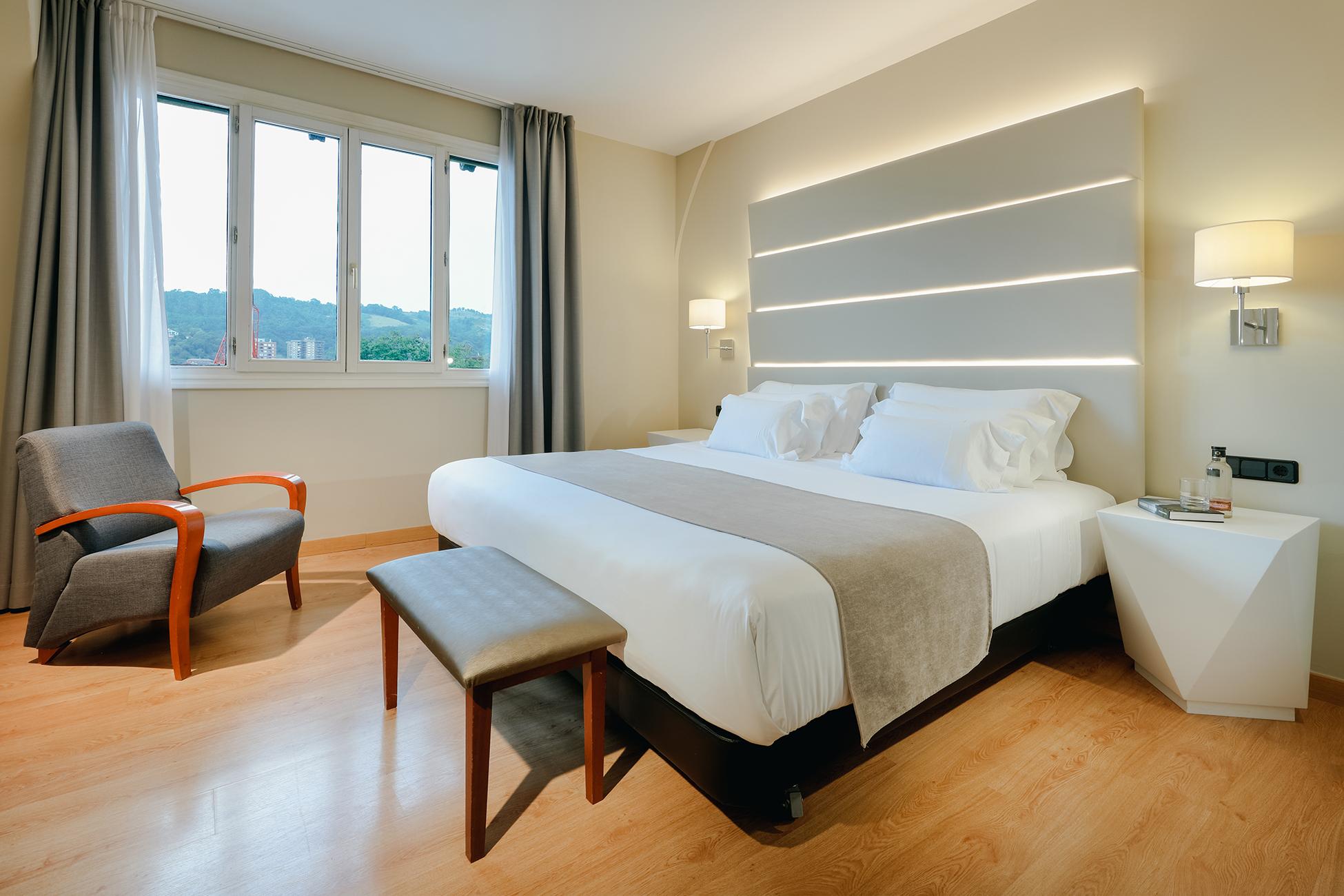 בילבאו Abba Euskalduna Hotel מראה חיצוני תמונה