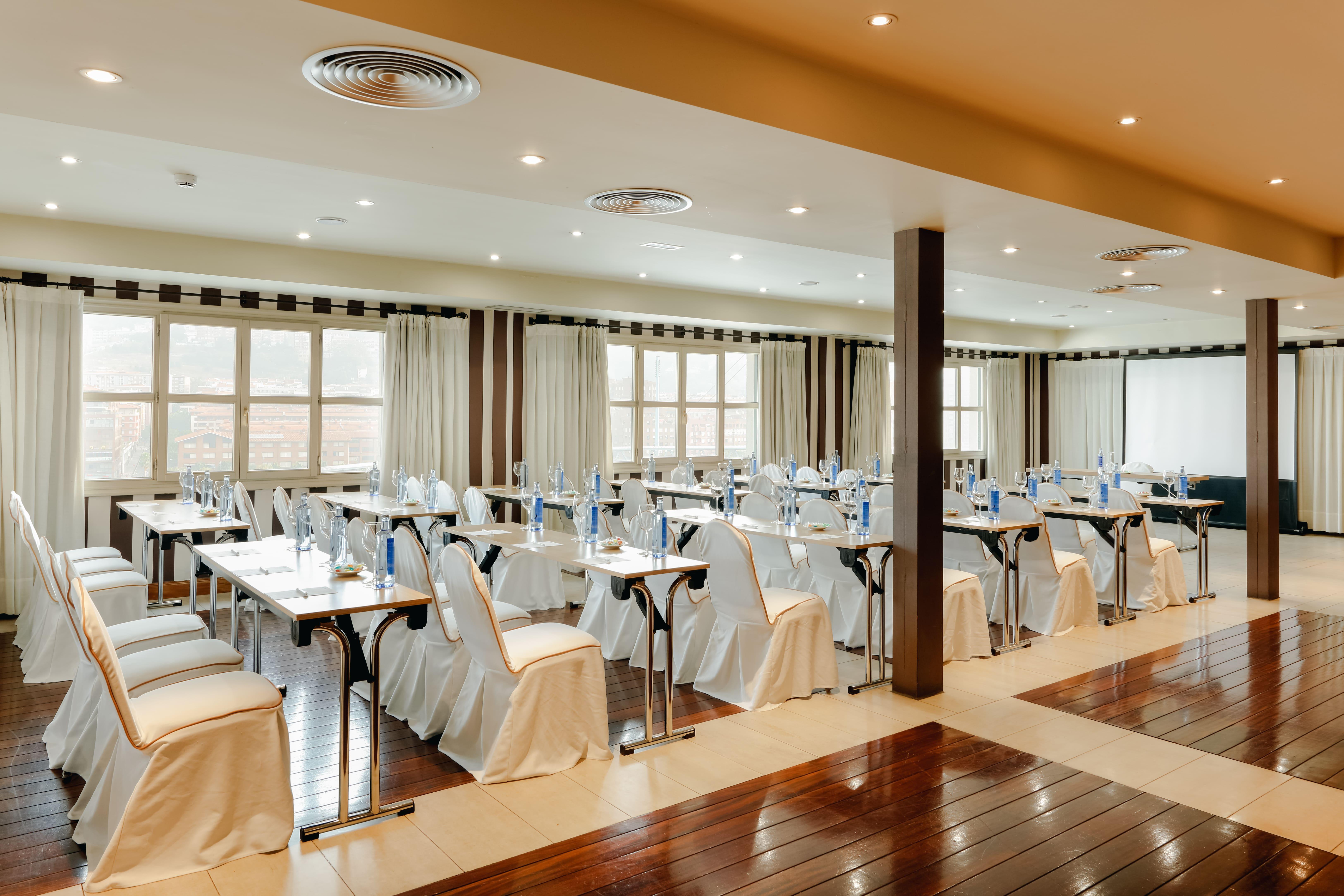 בילבאו Abba Euskalduna Hotel מראה חיצוני תמונה