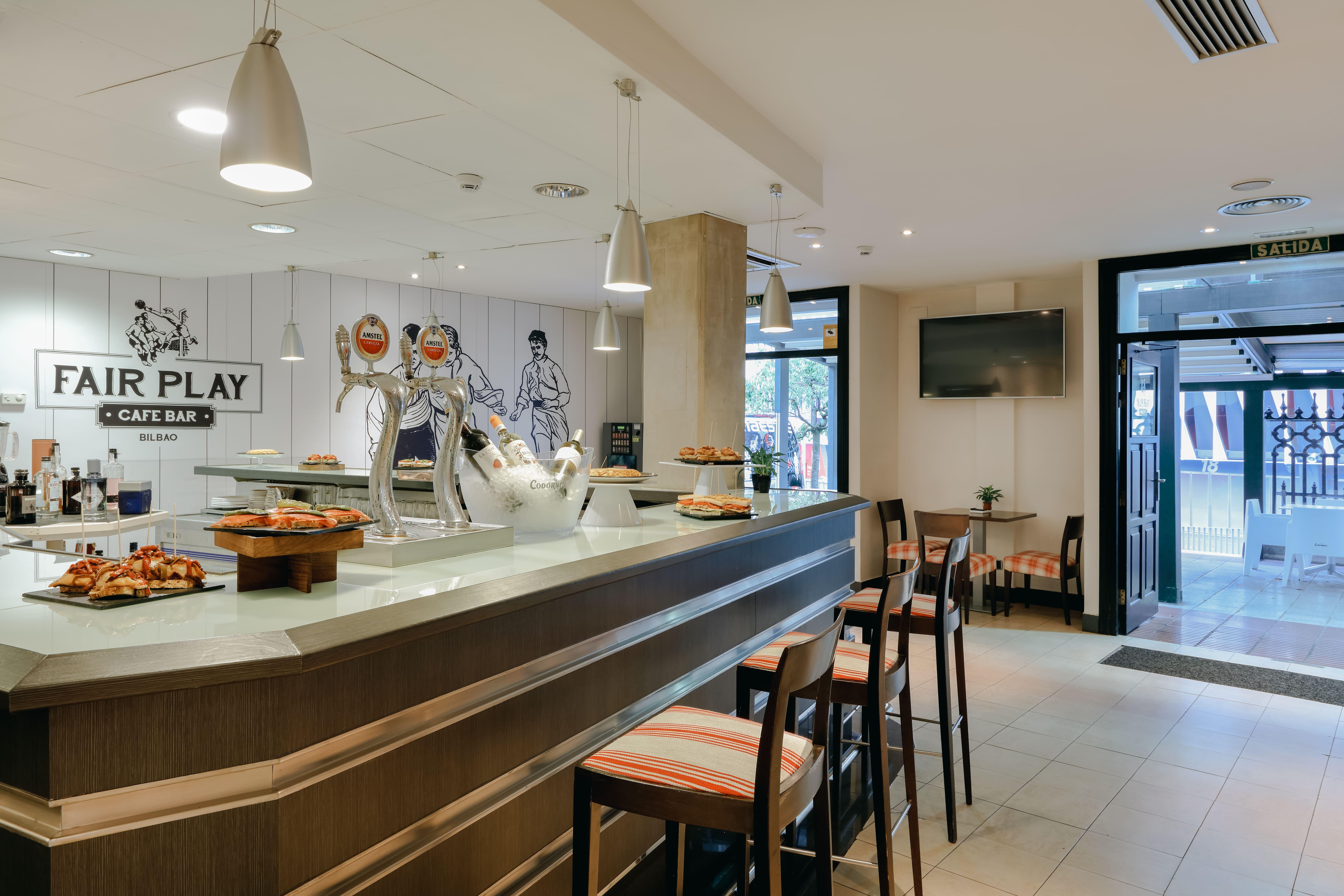 בילבאו Abba Euskalduna Hotel מראה חיצוני תמונה