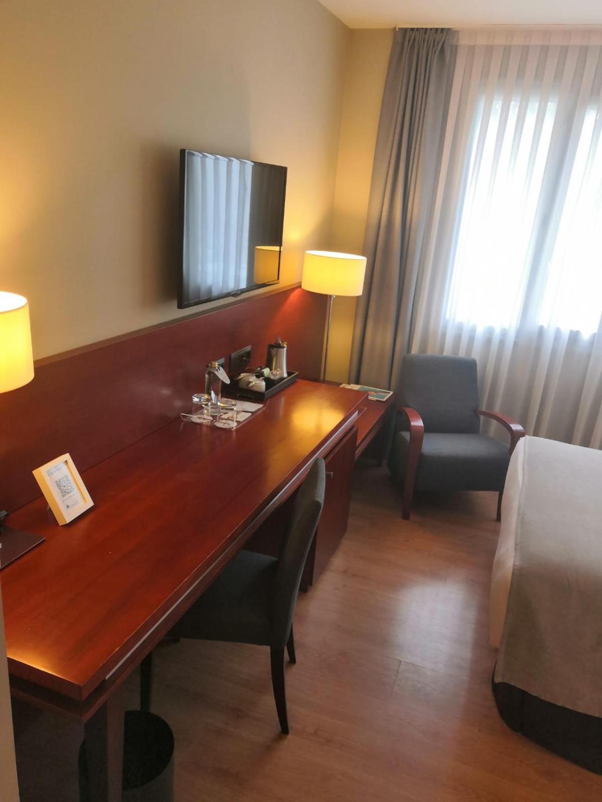 בילבאו Abba Euskalduna Hotel מראה חיצוני תמונה
