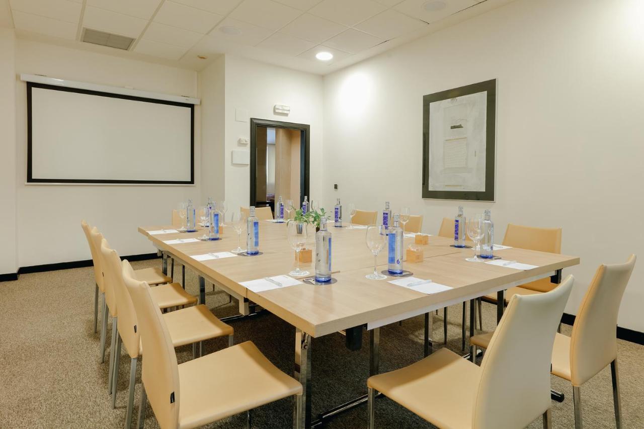 בילבאו Abba Euskalduna Hotel מראה חיצוני תמונה